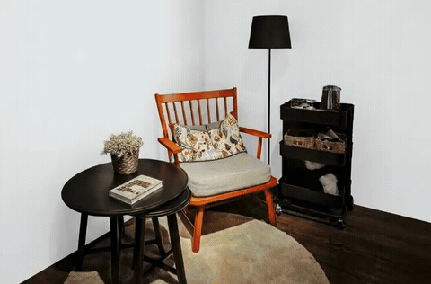 SimuScene: Simulation-Ready Compositional 3D Scene Reconstruction from a Single Image